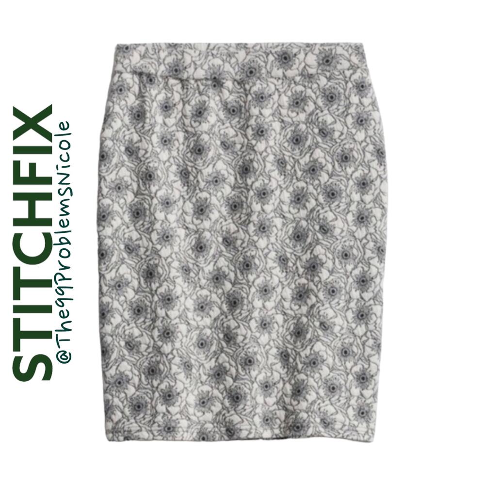 41 Hawthorn Black & White Floral Print Knit Pencil Skirt